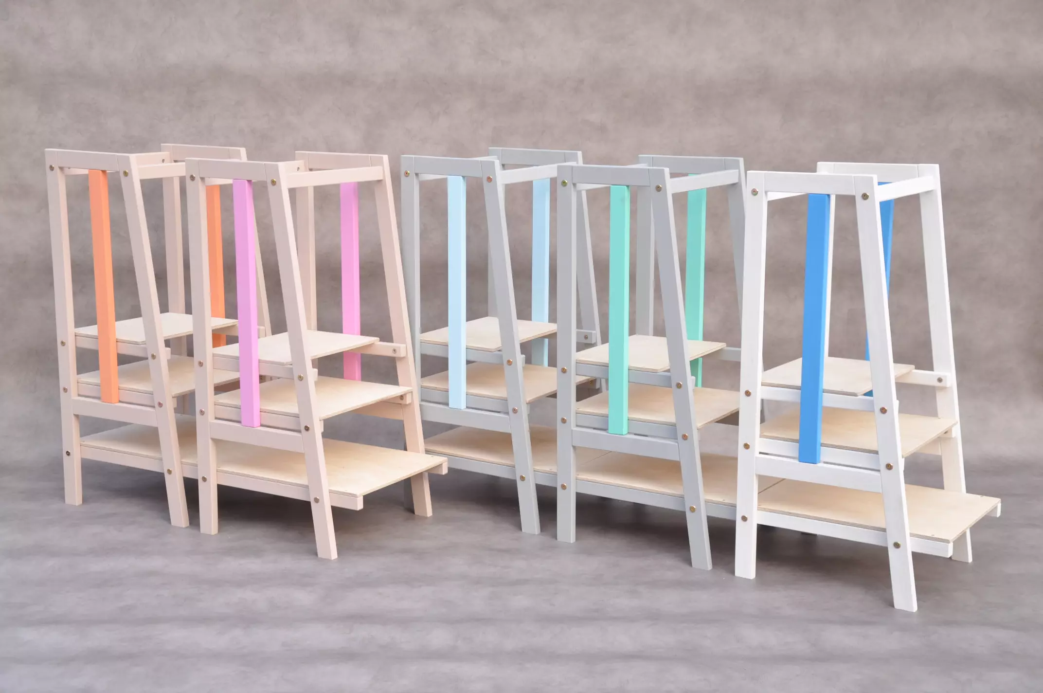 Regali per bimbi di 1 anno — Stripe nei cinque colori, scala montessoriana — torretta di apprendimento in legno massello con sponde su tutti i lati, da 12 mesi — Barin Toys